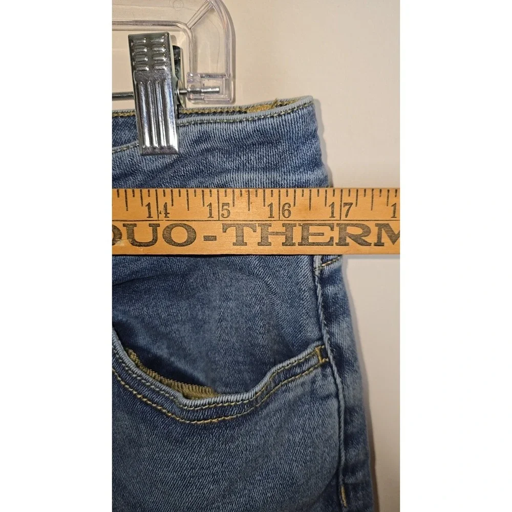 Maurices Jeans Womens L Jegging High‎ Rise Skinny Stretch Raw Hem Medium Wash
